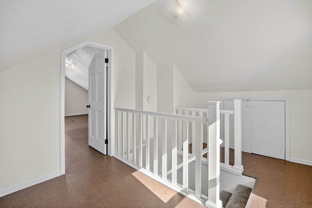 516 Cutler Street, Waterloo, IA 50703