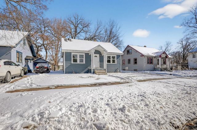 516 Cutler Street, Waterloo, IA 50703