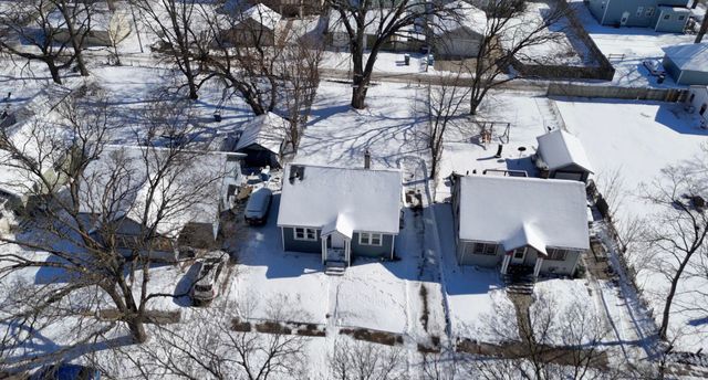 516 Cutler Street, Waterloo, IA 50703