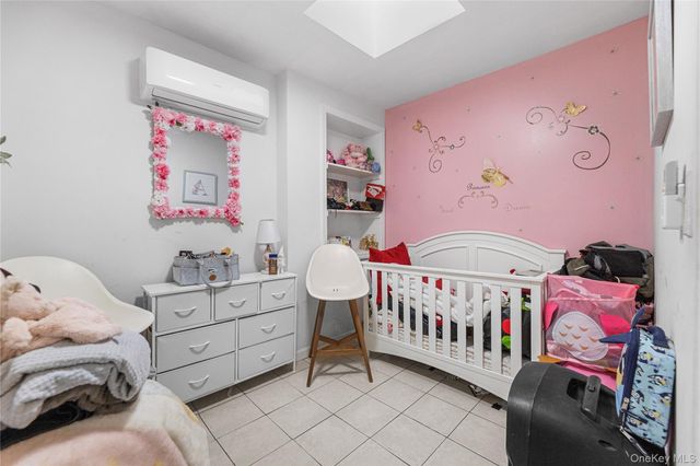 1031 E 216th Street, Bronx, NY 10469