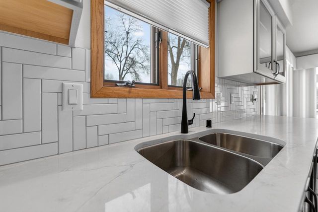 7214 Saukdale Drive, Madison, WI 53717