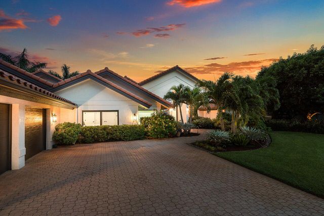 4832 Chamal Circle, Boca Raton, FL 33487