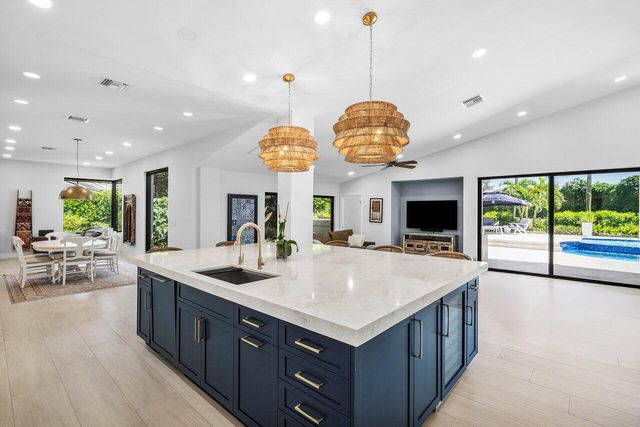 4832 Chamal Circle, Boca Raton, FL 33487