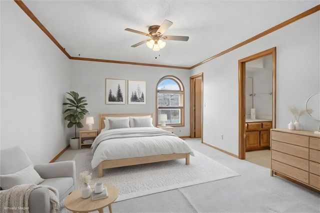 100 Lakeland Drive, Smithville, MO 64089