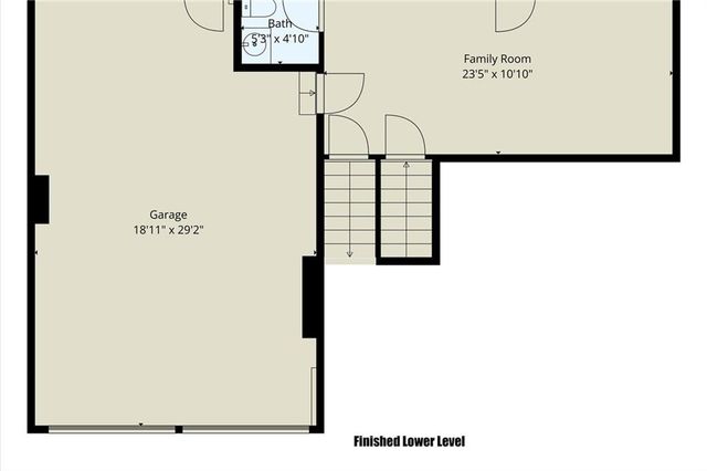 100 Lakeland Drive, Smithville, MO 64089