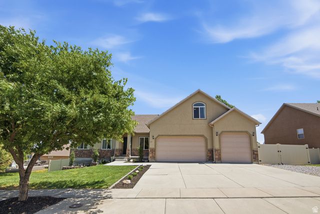 1252 S SKYLINE RD, Saratoga Springs, UT 84045