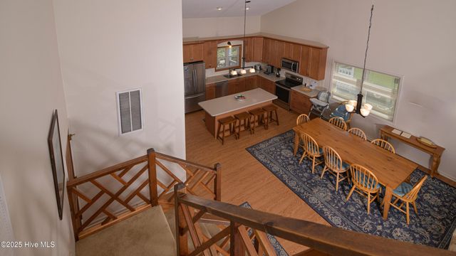 941 Ocean Boulevard W, Holden Beach, NC 28462