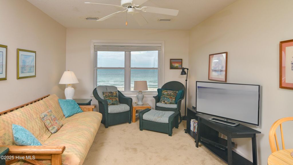 Image 14 of property listing at 941 Ocean Boulevard W, Holden Beach, NC 28462