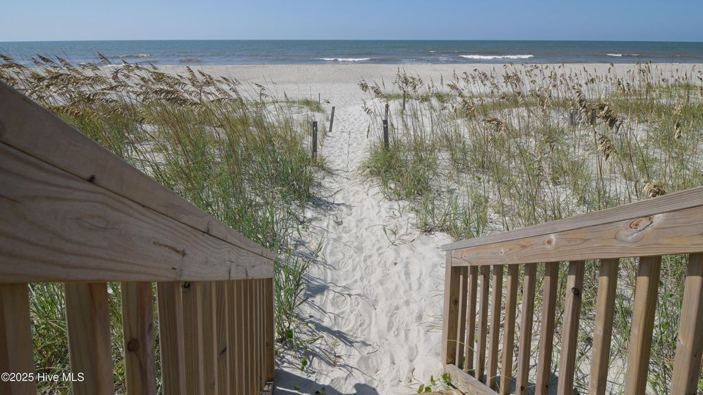 Image 21 of property listing at 941 Ocean Boulevard W, Holden Beach, NC 28462