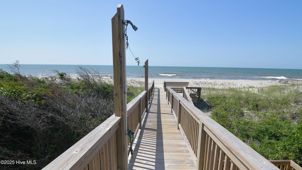 Image 23 of property listing at 941 Ocean Boulevard W, Holden Beach, NC 28462