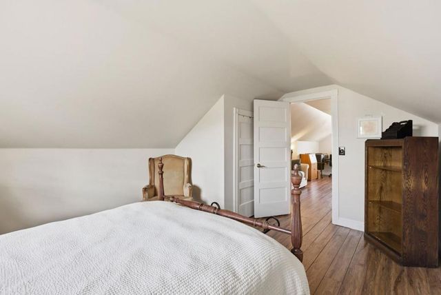 8 Central Court, Los Gatos, CA 95030