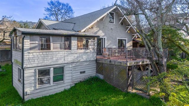 8 Central Court, Los Gatos, CA 95030