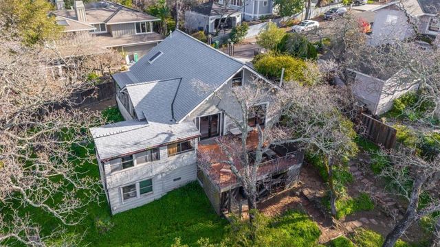 8 Central Court, Los Gatos, CA 95030