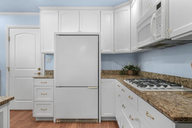 2276 El Cejo Cir, Rancho Cordova, CA 95670