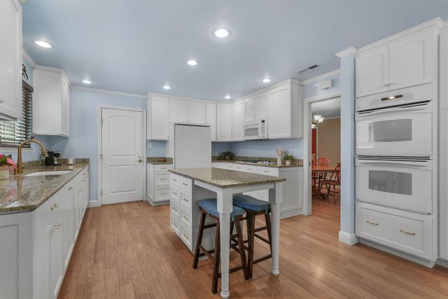 2276 El Cejo Cir, Rancho Cordova, CA 95670