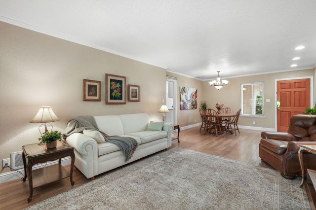 2276 El Cejo Cir, Rancho Cordova, CA 95670