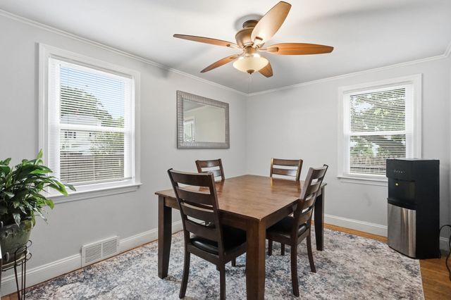 100 Lang St, Springfield, MA 01104