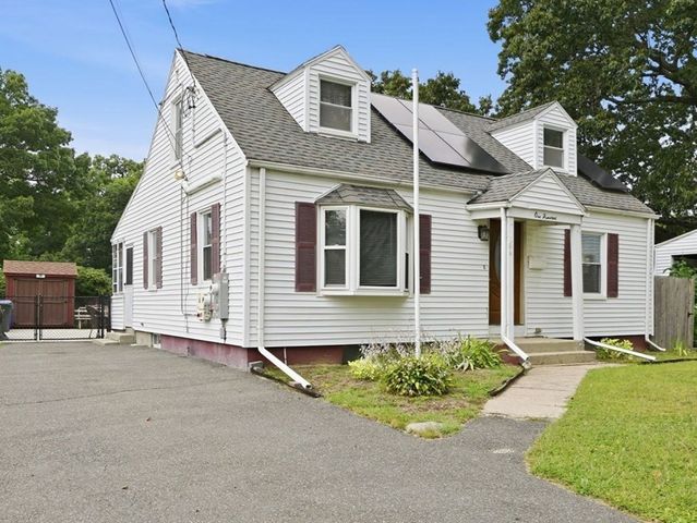 100 Lang St, Springfield, MA 01104