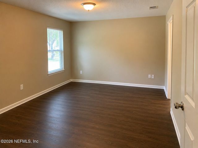 763 N CAHOON Road N, Jacksonville, FL 32220