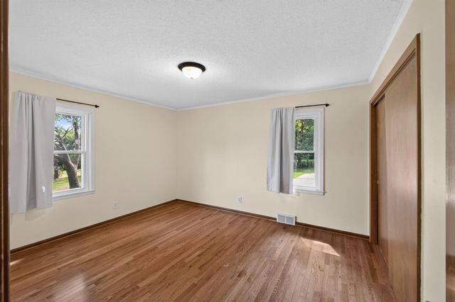 2559 Clarence Street, Maplewood, MN 55109