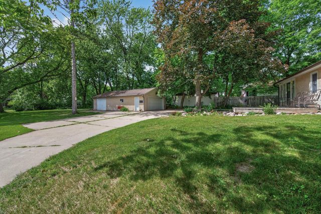 2559 Clarence Street, Maplewood, MN 55109
