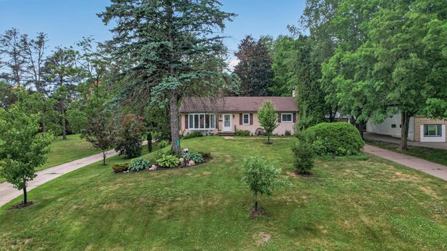 2559 Clarence Street, Maplewood, MN 55109