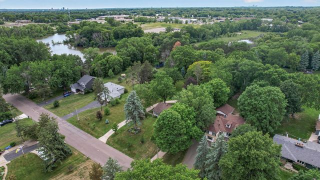 2559 Clarence Street, Maplewood, MN 55109
