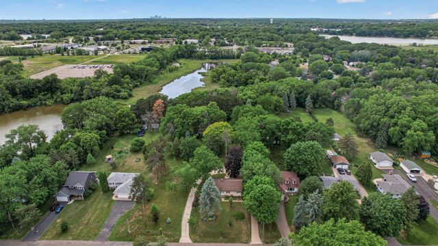 2559 Clarence Street, Maplewood, MN 55109