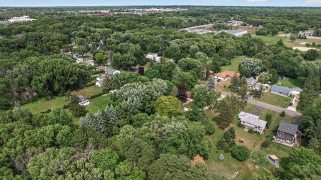 2559 Clarence Street, Maplewood, MN 55109