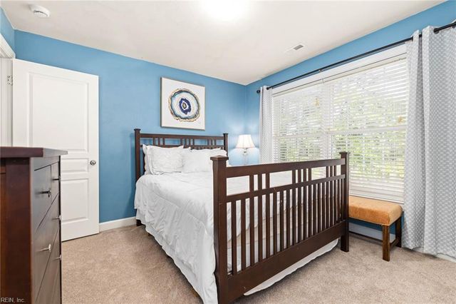 1312 False Creek WAY, Chesapeake, VA 23322