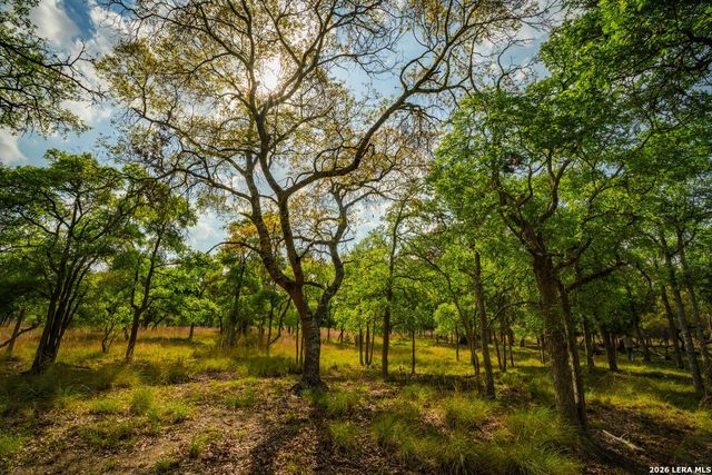 718 Ranch to Market 473, Comfort, TX 78013
