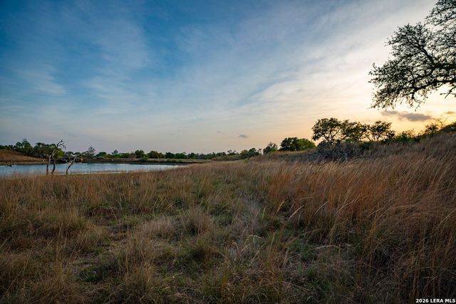 718 Ranch to Market 473, Comfort, TX 78013