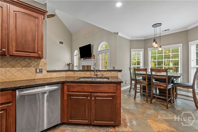 317 McGregor Circle, Richmond Hill, GA 31324