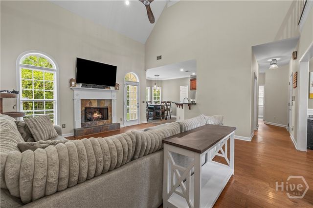 317 McGregor Circle, Richmond Hill, GA 31324