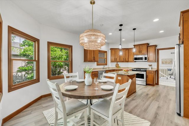 1909 E 58th Street, Davenport, IA 52807