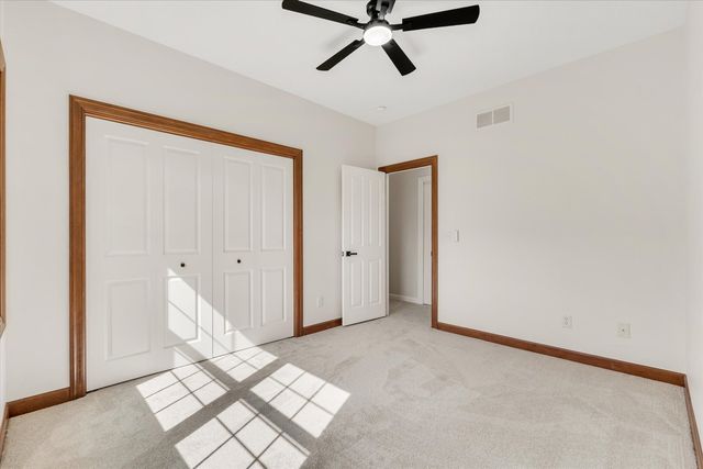 1909 E 58th Street, Davenport, IA 52807