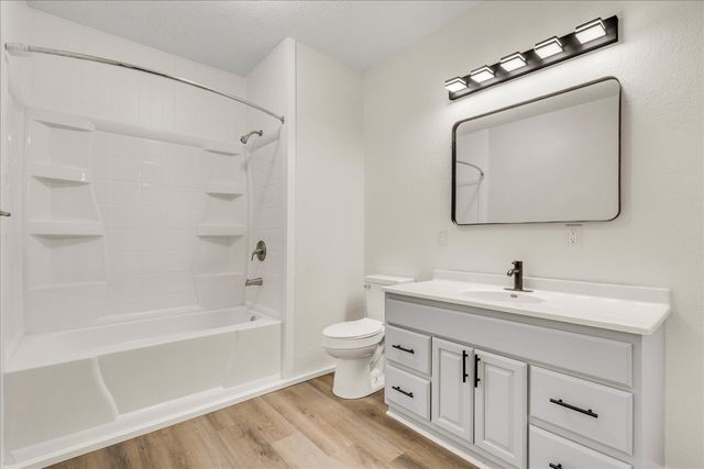 1909 E 58th Street, Davenport, IA 52807