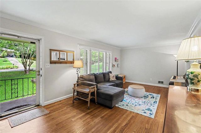 905 Homewood Court, Decatur, GA 30033