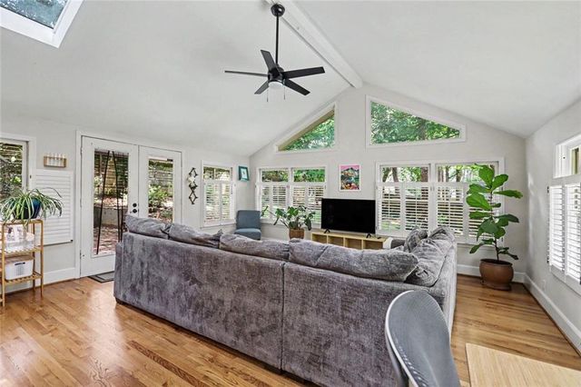905 Homewood Court, Decatur, GA 30033
