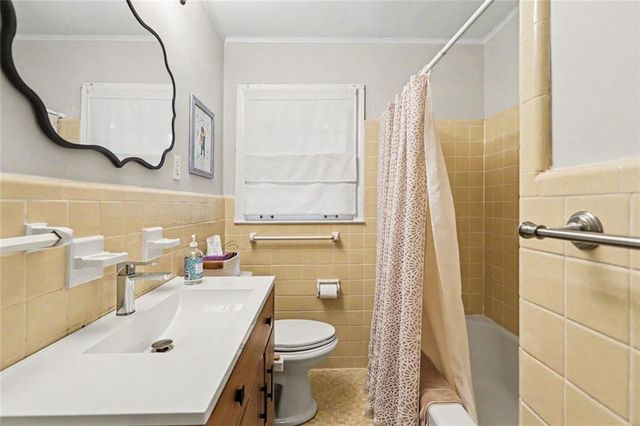 905 Homewood Court, Decatur, GA 30033
