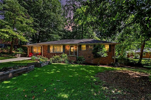 905 Homewood Court, Decatur, GA 30033