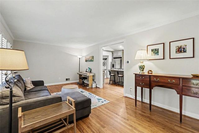 905 Homewood Court, Decatur, GA 30033