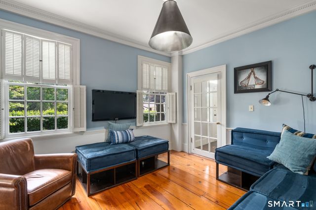 281 North Main Street, Suffield, CT 06078