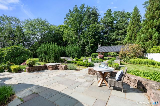 281 North Main Street, Suffield, CT 06078
