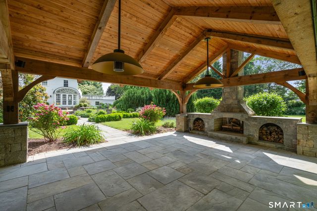 281 North Main Street, Suffield, CT 06078