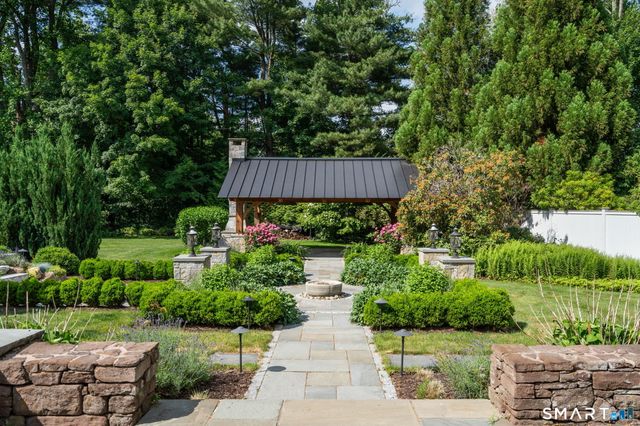 281 North Main Street, Suffield, CT 06078