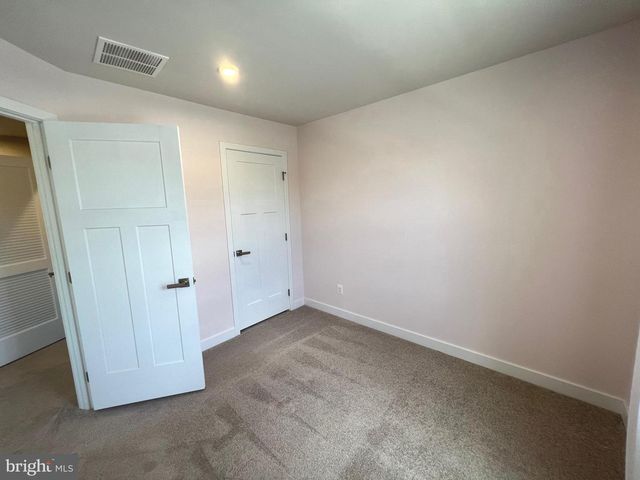 1903 SPEARFISH CT, Newark, DE 19702