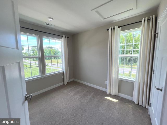 1903 SPEARFISH CT, Newark, DE 19702