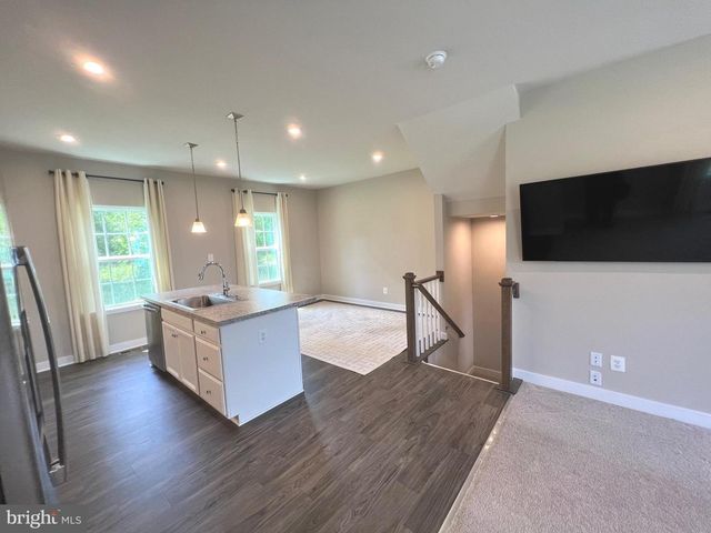 1903 SPEARFISH CT, Newark, DE 19702