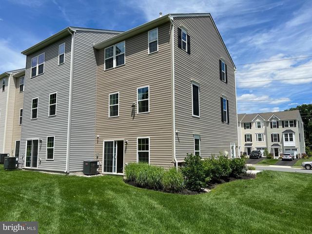 1903 SPEARFISH CT, Newark, DE 19702